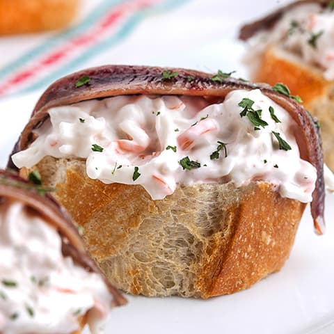 Imagen Pintxo de anchoa y txaka con mayonesa casera